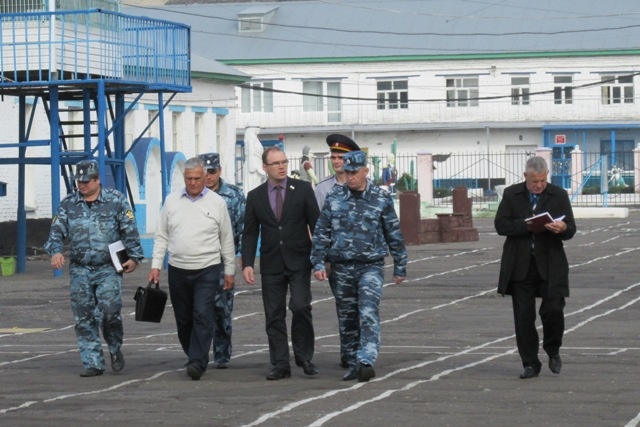 Владелец колоний. ФКУ ИК 8 Омск. УФСИН ИК 8 Омск. ИК 8 Омск начальник колонии. Начальник колонии ик8 Благовещенск.