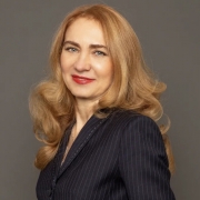 Лебедева Елена